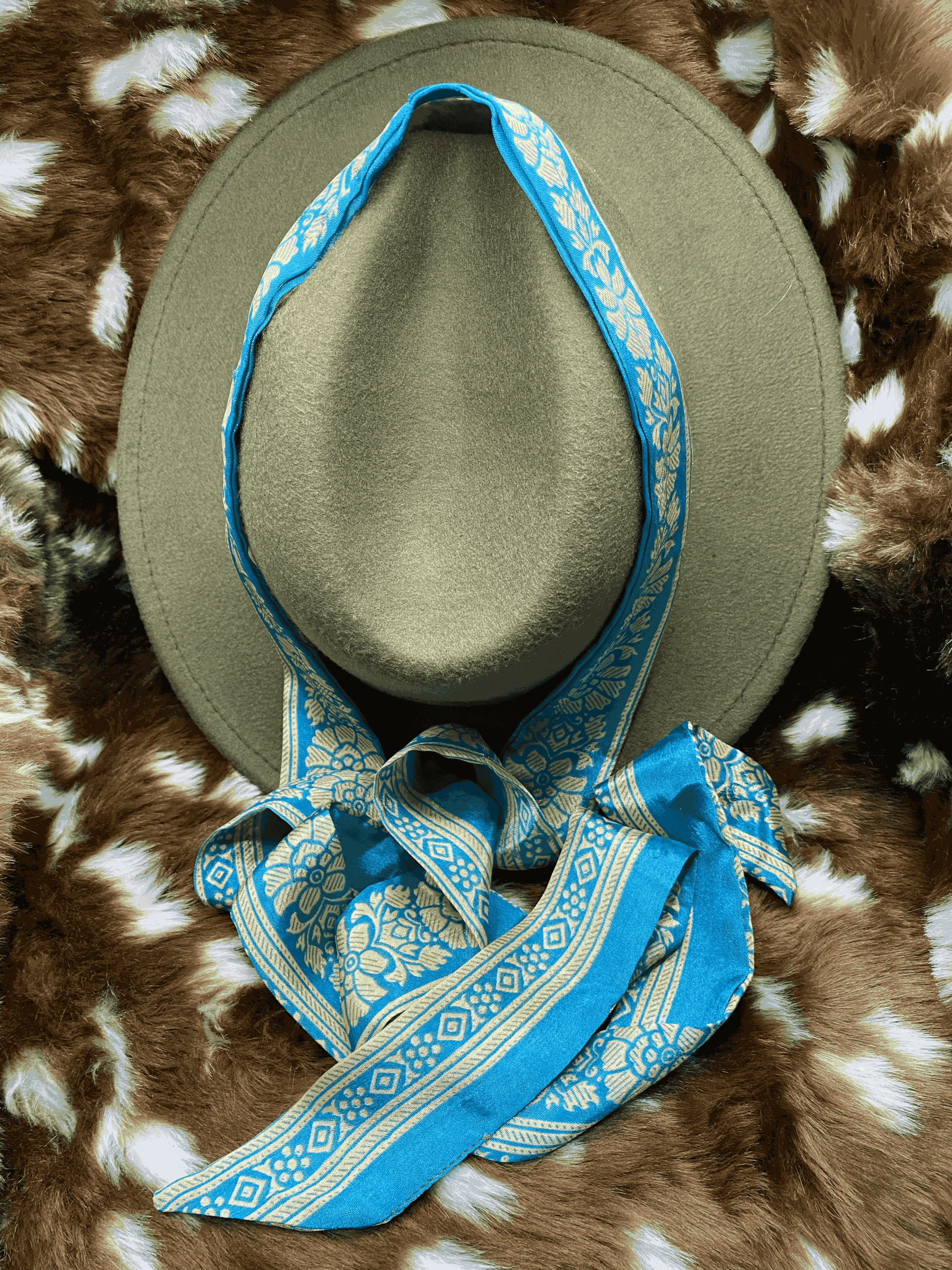 Story Ties